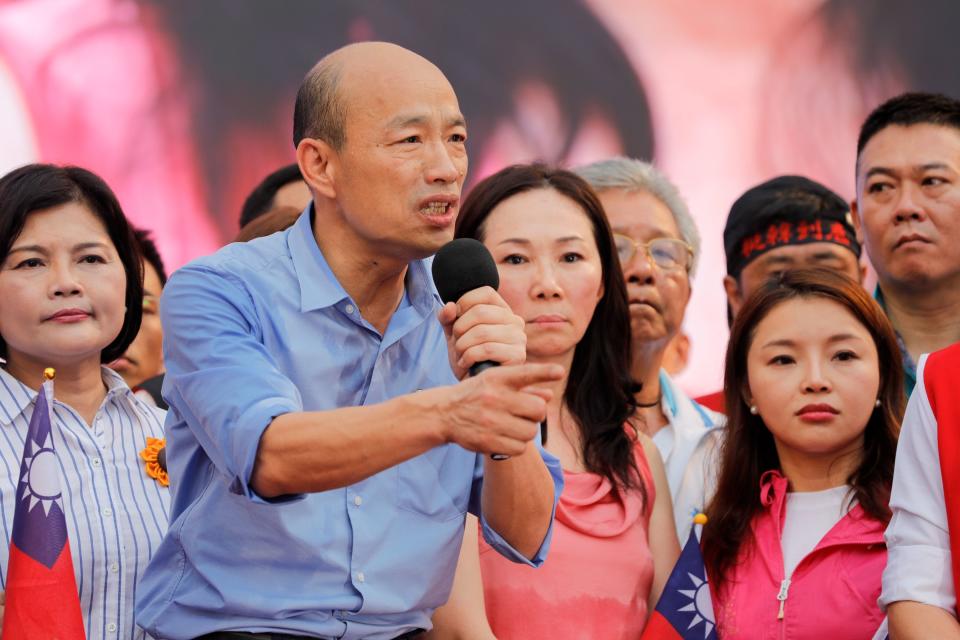 Kaohsiung city mayor Han Kuo-yu (C) from the Kuomintang party gestures while speaking to his supporters during a campaign event in Taipei on June 1, 2019. (Photo by Daniel Shih / AFP)        (Photo credit should read DANIEL SHIH/AFP/Getty Images)