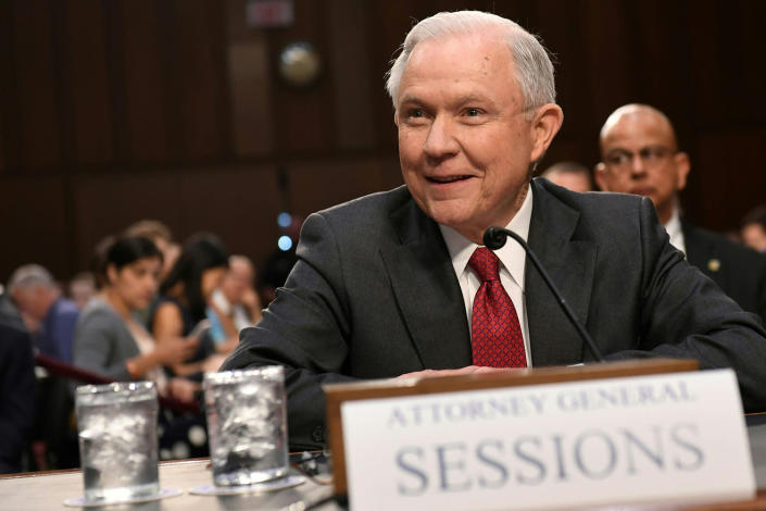 <p>Attorney General Jeff Sessions arrives to testify during a US Senate Select Committee on Intelligence hearing on Capitol Hill in Washington, D.C., June 13, 2017. (Photo: Saul Loeb/AFP/Getty Images) </p>
