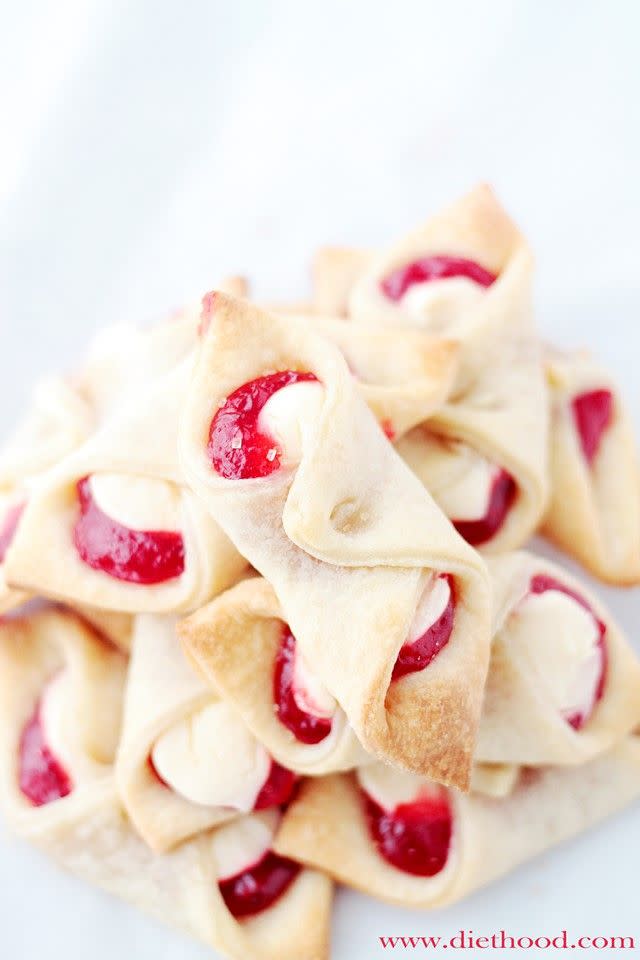 Strawberry Cream Cheese Pastries