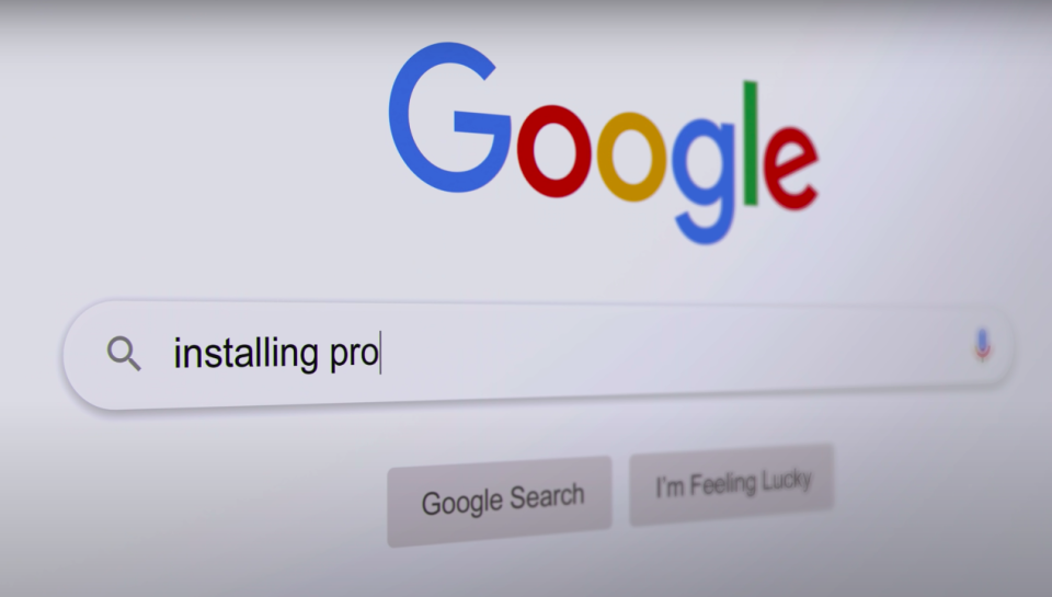 Google表示，微軟搜尋引擎Bing上最常見的搜索字是「Google」。   圖：擷取自Google Youtube