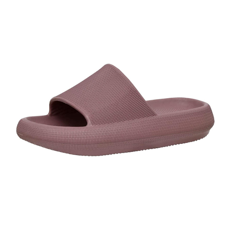 Cushionaire Women's Feather Recovery Slide Sandals