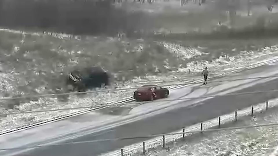 Minnesota Drivers Slip And Slide During Spring Snowstorm