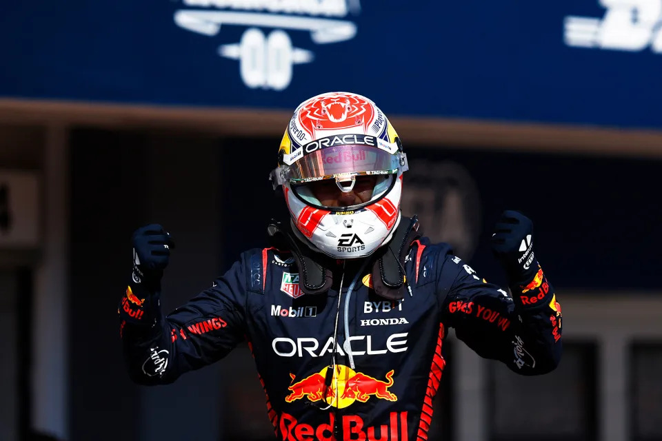 Max Verstappen&#x005728;F1&#x005308;&#x007259;&#x005229;&#x005927;&#x00734e;&#x008cfd;&#x0062ff;&#x004e0b;&#x0052dd;&#x005229;&#x00ff0c;&#x0070ba;&#x008eca;&#x00968a;&#x008d0f;&#x005f97;&#x008de8;&#x005b63;12&#x009023;&#x0052dd;&#x004e26;&#x006253;&#x007834;F1&#x006b77;&#x0053f2;&#x007684;&#x008de8;&#x005b63;&#x009023;&#x0052dd;&#x007d00;&#x009304;&#x00ff08;&#x005716;&#x007247;&#x004f86;&#x006e90;&#x00ff1a;Red Bull&#x00ff09;