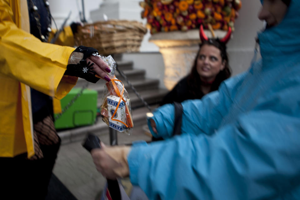 President Obama And The First Lady Host Halloween Party For Military Families