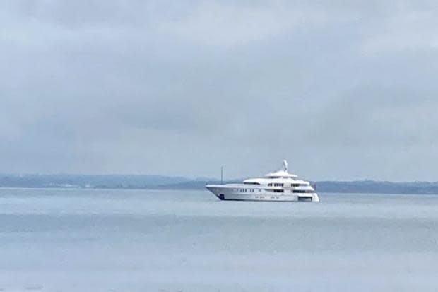 Luxury '$60m' superyacht with grand piano and jacuzzi arrives off East Cowes VIDEO