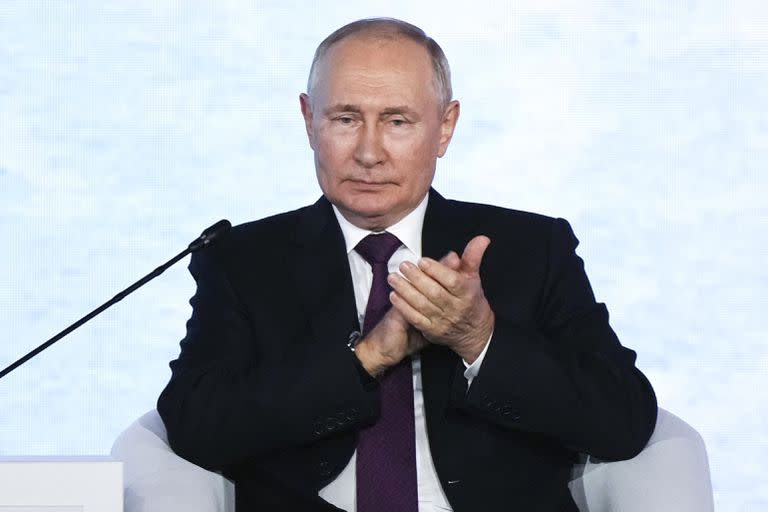 Putin asegura que espera una larga guerra en Ucrania