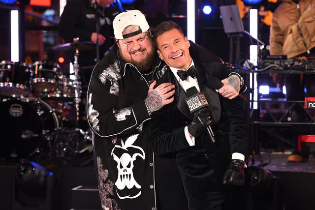 <p>Noam Galai/Getty </p> Jelly Roll and Ryan Seacrest on 'Dick Clark's New Year's Rockin' Eve'