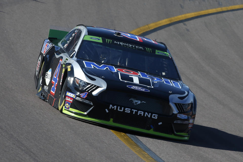 Kevin Harvick drives during the NASCAR Cup Series auto race at ISM Raceway, Sunday, Nov. 10, 2019, in Avondale, Ariz. (AP Photo/Ralph Freso)