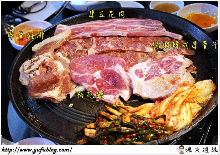 〔台北信義〕HONEY PIG Restaurant ─ 新開幕超火紅韓式烤肉，24小時營業排隊名店～