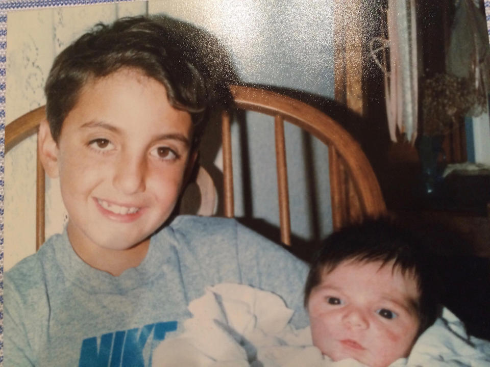 Alex Stamos, at about 8, with his younger brother, Peter. Photo courtesy: Alex Stamos