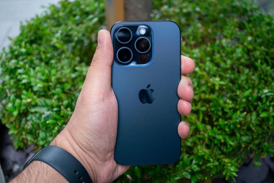 iphone 15 pro review