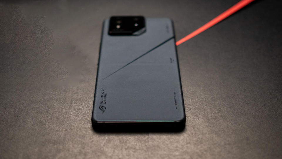 ASUS ROG Phone 8 Pro review