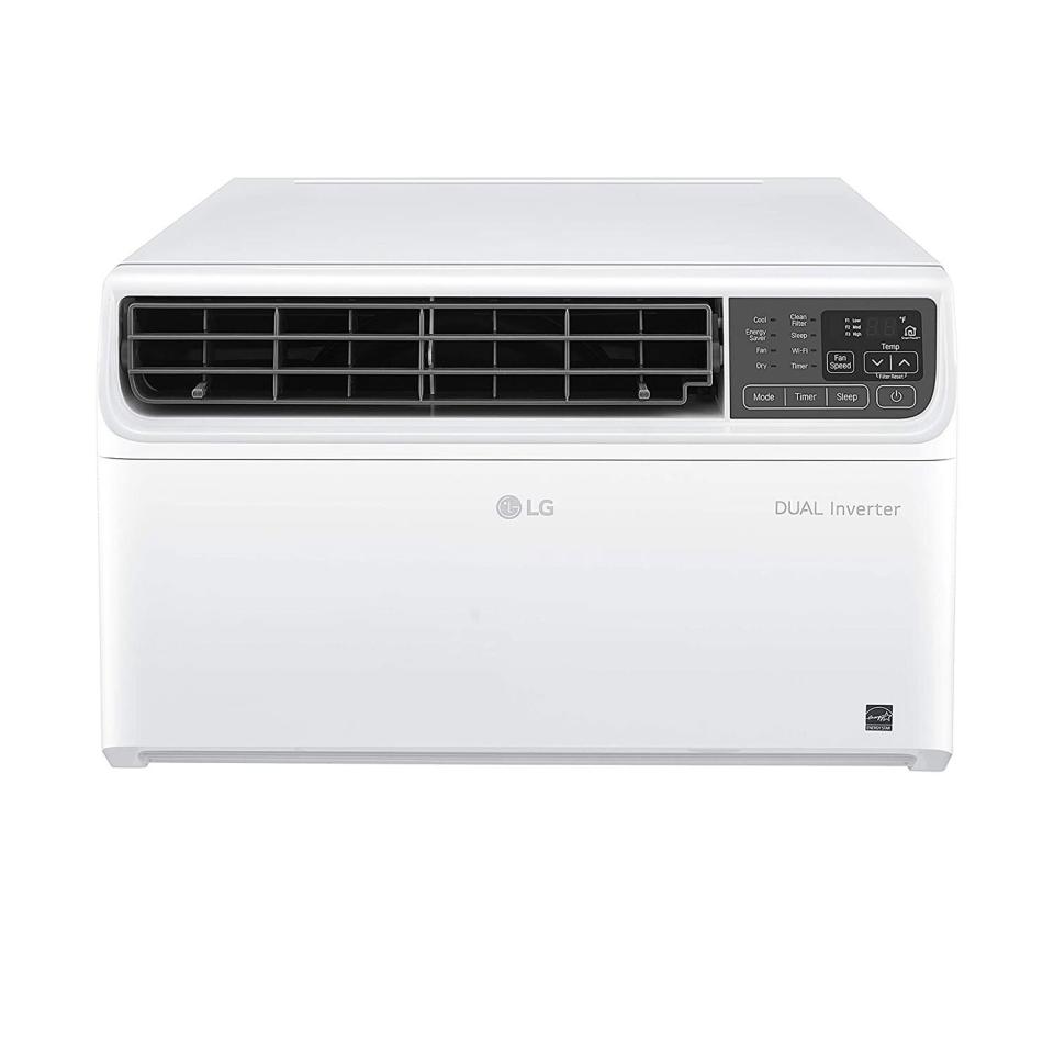 Window Air Conditioner with Remote