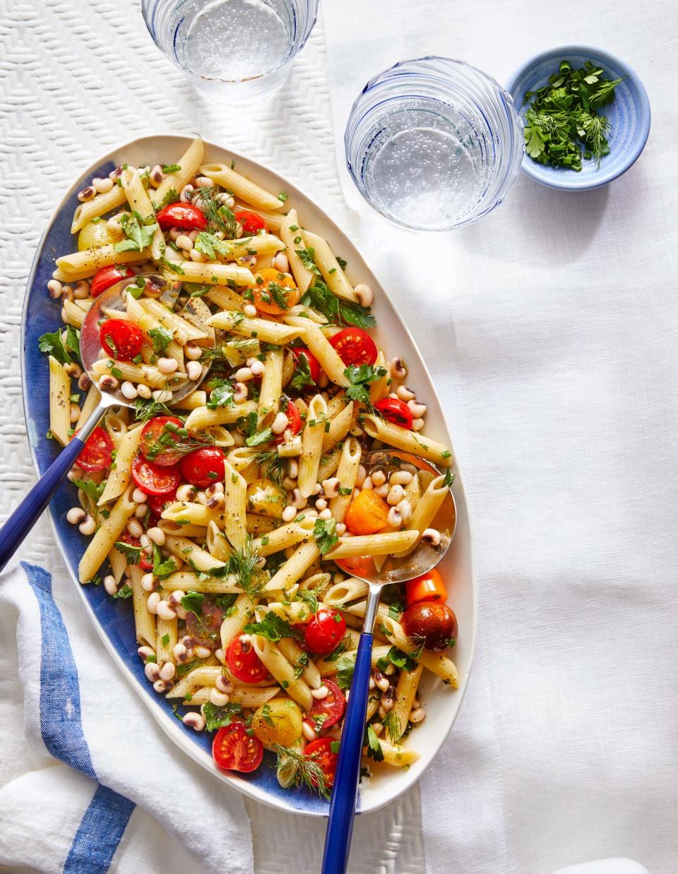 Lemon Vinaigrette Pasta Salad with Field Peas