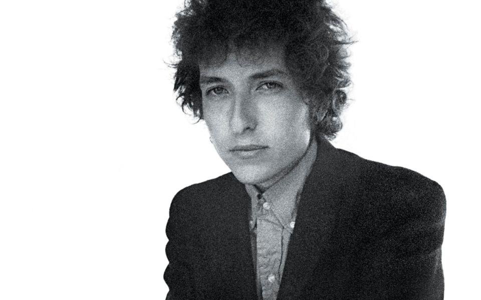 Like A Rolling Stone: Mitte der 60er-Jahre verschreckte Dylan mit elektrisch verstärkten Songs seine traditionelle Folk-Anhängerschaft. (Bild: Jerry Schatzberg / Sony)