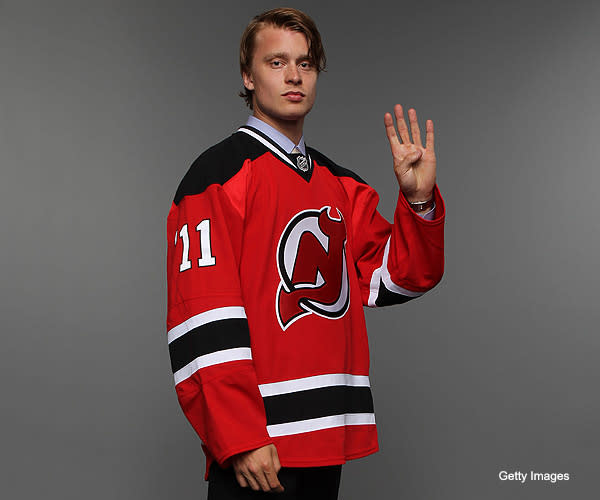 The 10 most awkward 2011 NHL Draft rookie photos