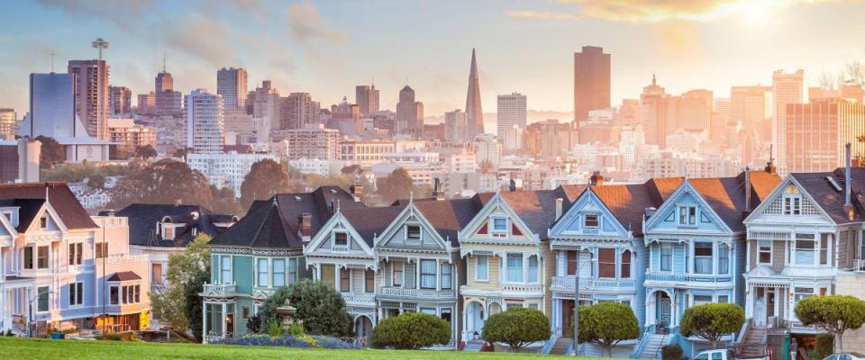 Famous view of San Francisco at Alamo Square CA, USA