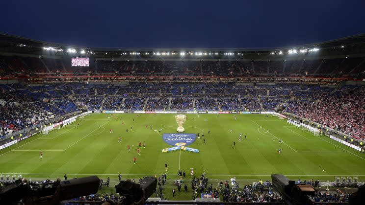 <p>Ce soir, c’est record d’affluence au Parc OL : près de 60 000 spectateurs sont attendus. (crédit AFP)</p>