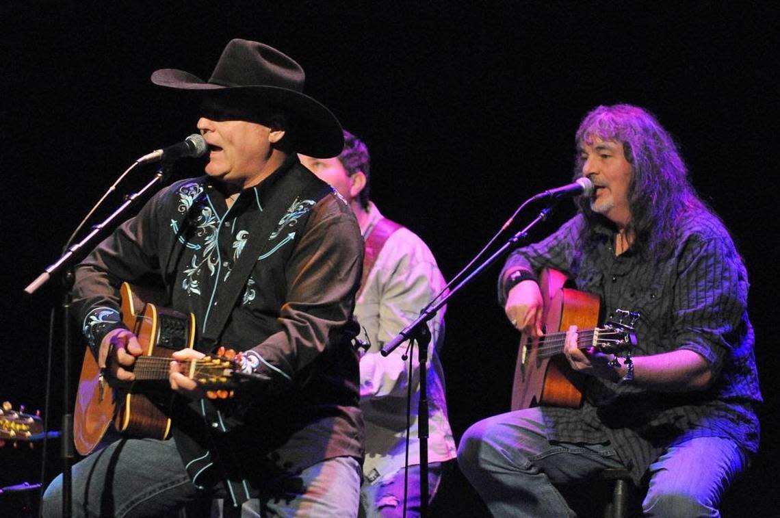 John Michael Montgomery, who performed at Acoustic Jam 2014, returns for this year’s event.