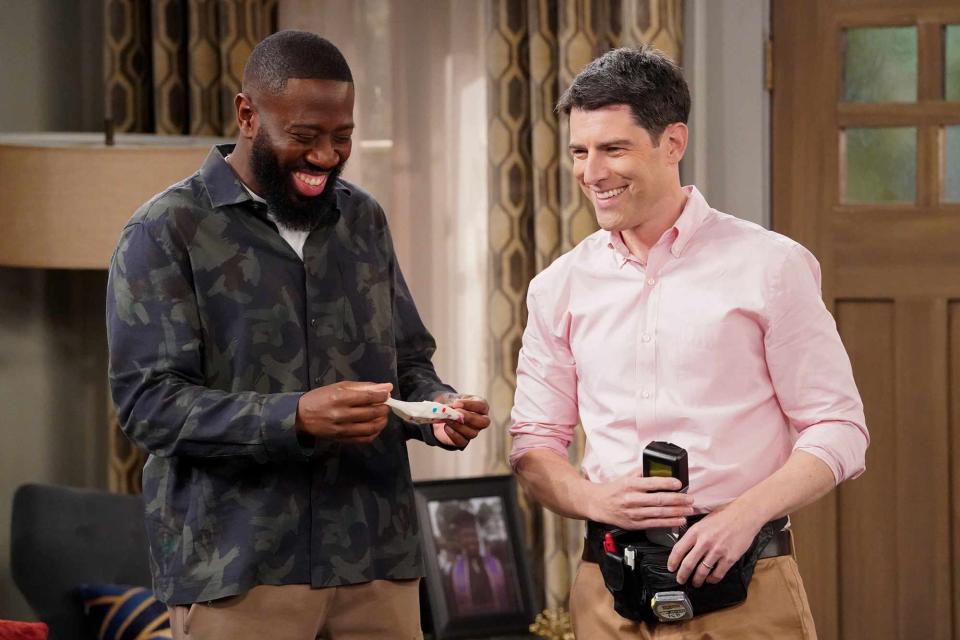 <p>Monty Brinton/CBS</p> Sheaun McKinney as Malcolm and Max Greenfield as Dave in 