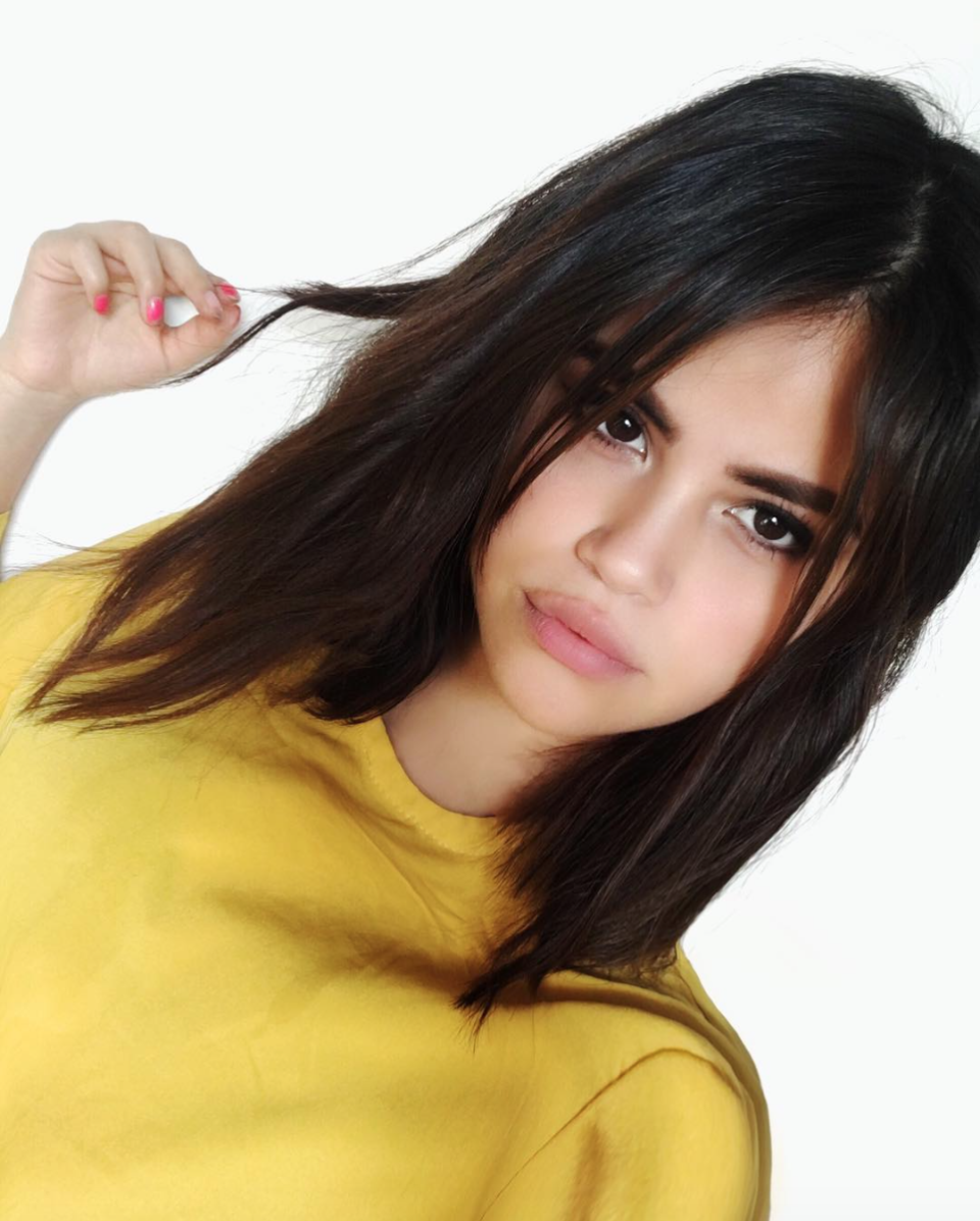 Instagram is freaking out over this Selena Gomez lookalike