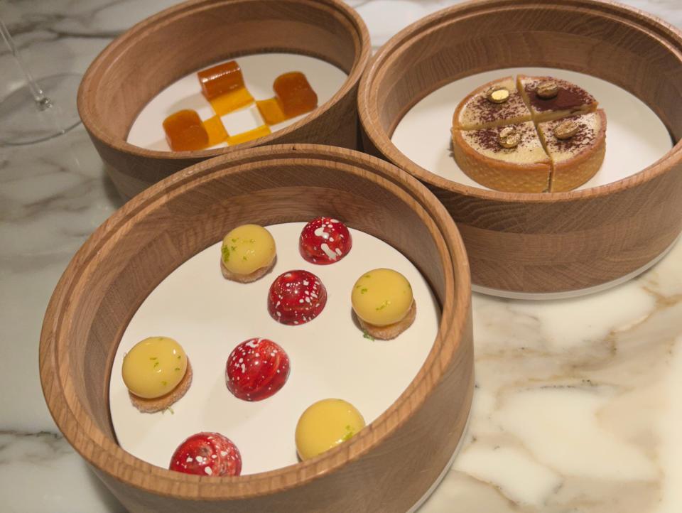 petit fours in bamboo circles at enchante