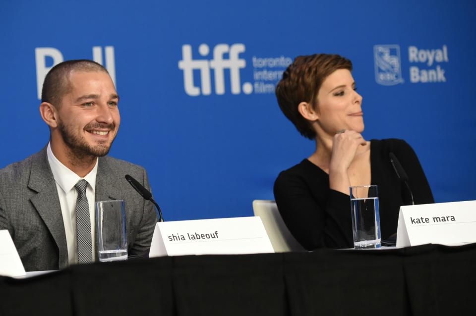 LaBeouf und Kate Mara stellten „Man Down“ bereits Ende 2015 in Toronto vor. (Bild: AP)