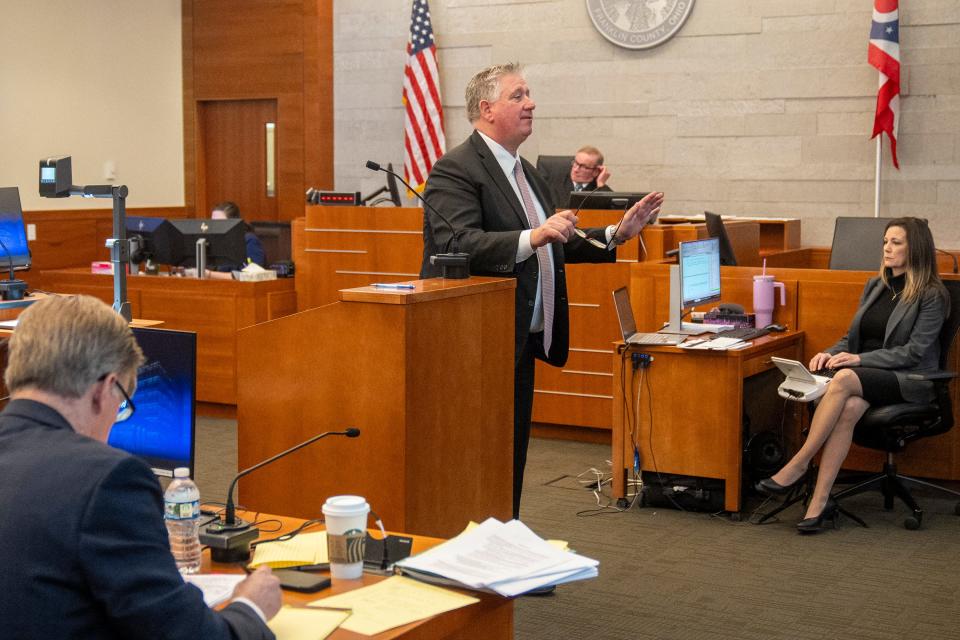 Feb 14 2024; Columbus, Ohio, USA; Defense attorney Mark Collins makes his closing arguments in the trial of Michael Jason Meade at the Franklin County Common Pleas Court.
