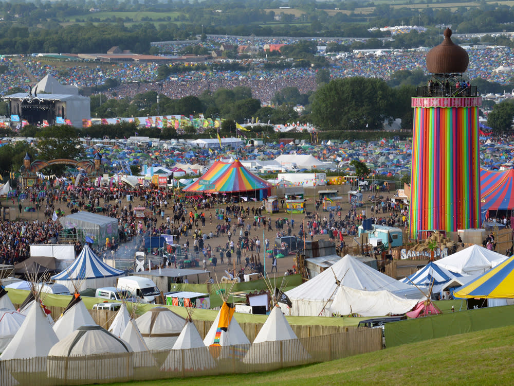 Das Glastonbury-Festival vor wenigen Jahren (Bild: Raggedstone/Shutterstock.com)