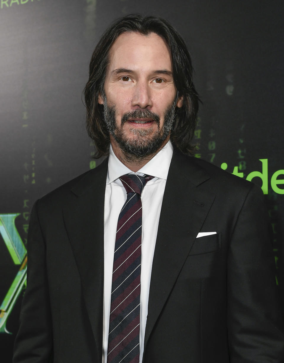 Keanu Reeves walks the red carpet of the "Matrix: Resurrections" premiere in San Francisco