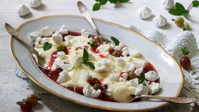 traditional Eton Mess