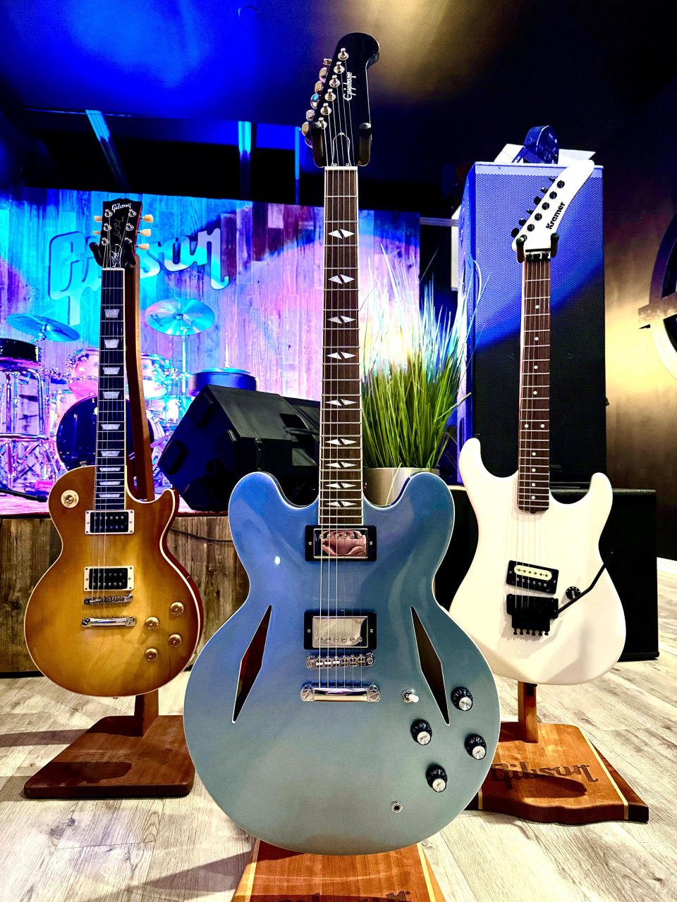 NAMM 2024 The Epiphone Dave Grohl DG335 exists, we've seen it and it