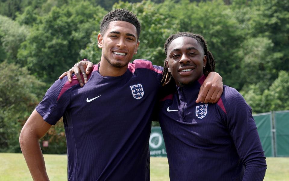 Jude Bellingham  and Eberechi Eze at England's training base on their birthday