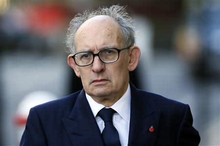 Stuart Kuttner, the former managing editor of the News of the World arrives at the Old Bailey courthouse in London October 29, 2013. REUTERS/Stefan Wermuth