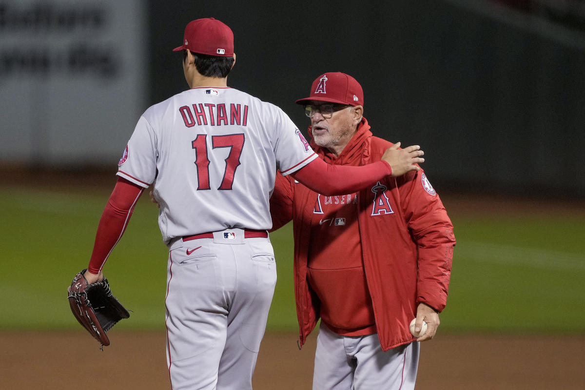 Bob Melvin gets historic win, A's beat Ohtani and Angels