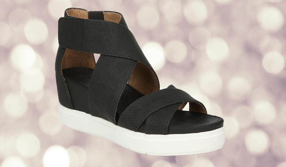 Comfortable and cute. (Photo: Nordstrom Rack)