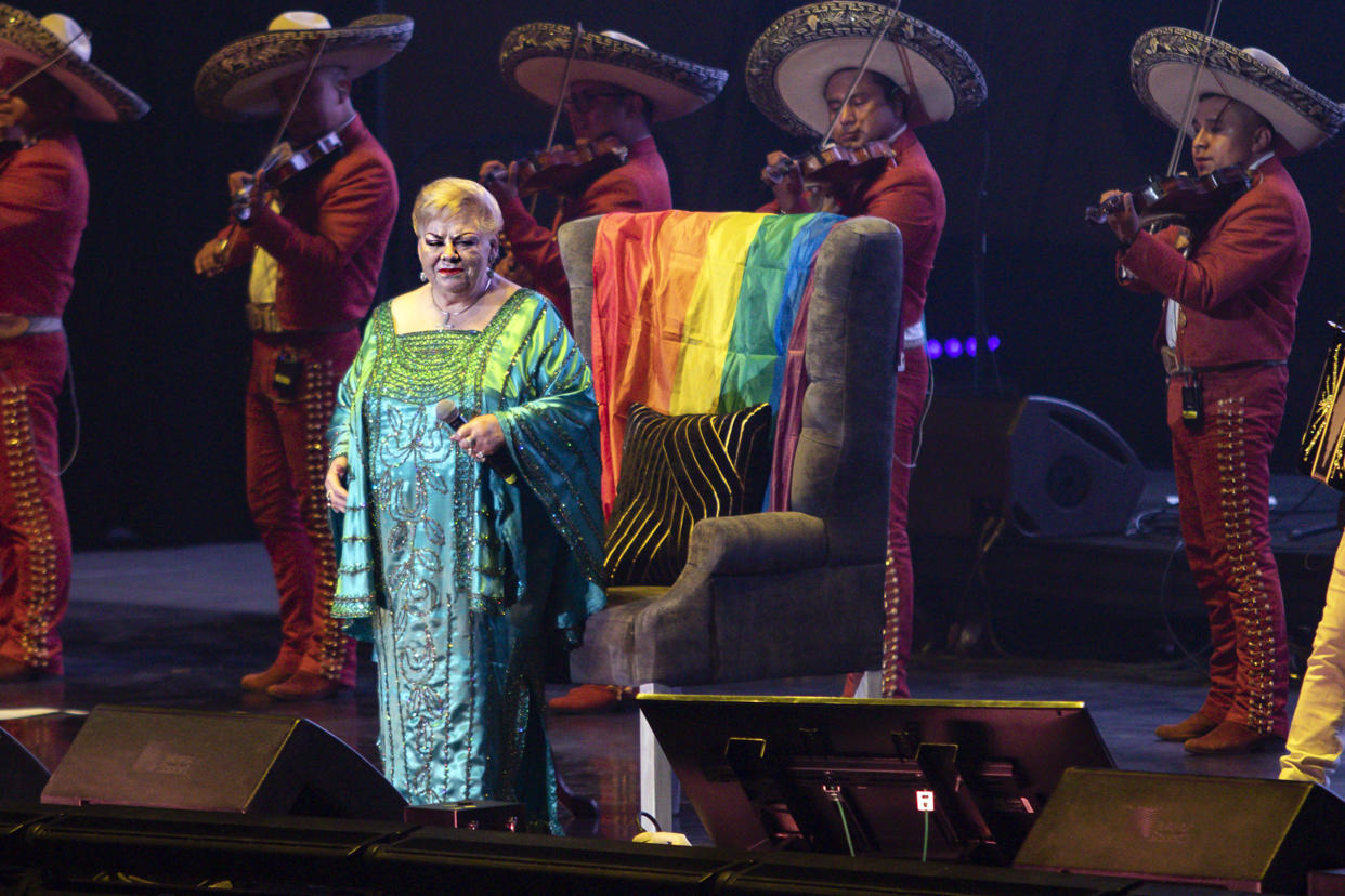 Paquita La del Barrio en la Arena de la Ciudad de México. (Photo by Jaime Nogales/Medios y Media/Getty Images)