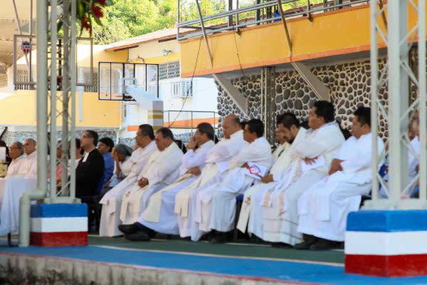 sacerdotes en chiapas