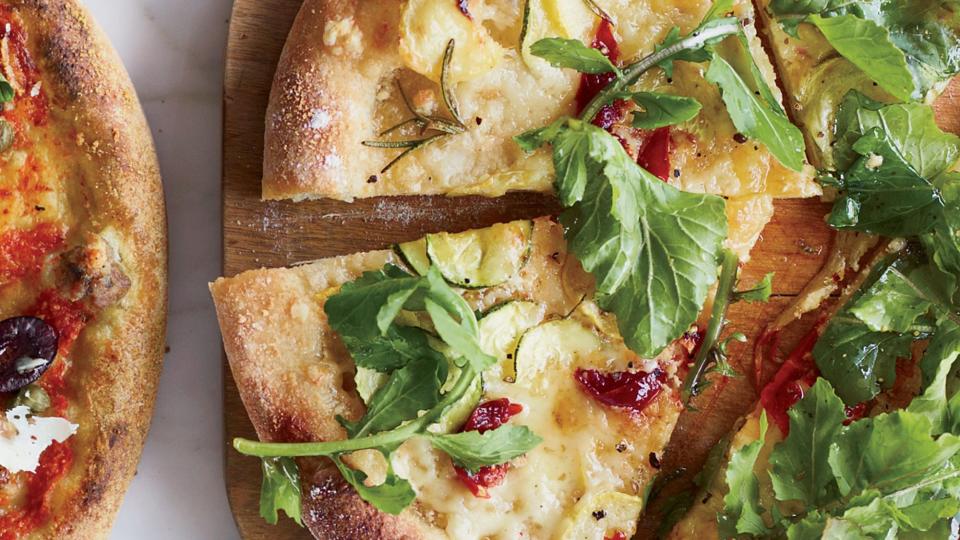 Summer Squash-and-Arugula Pizza with Fontina Cheese