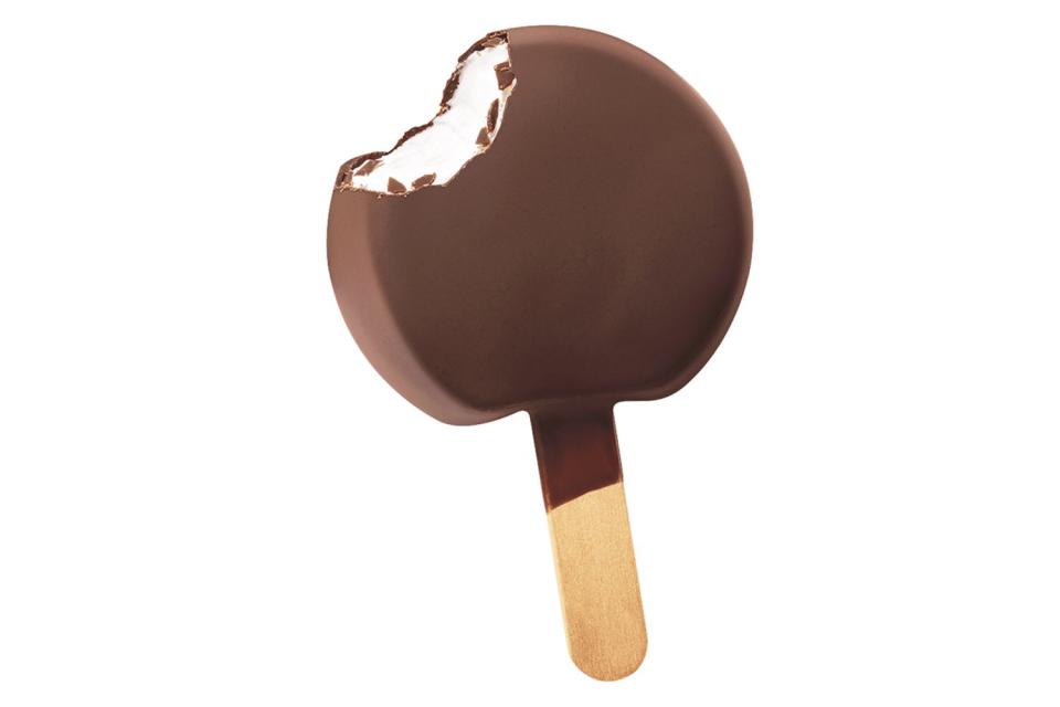 <p>Dairy Queen</p> Dairy Queen Dilly Bar 