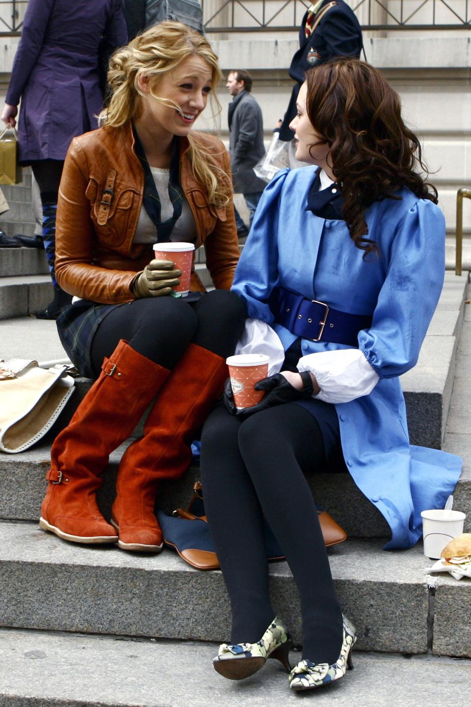 Blake Lively and Leighton Meester in Gossip Girl.