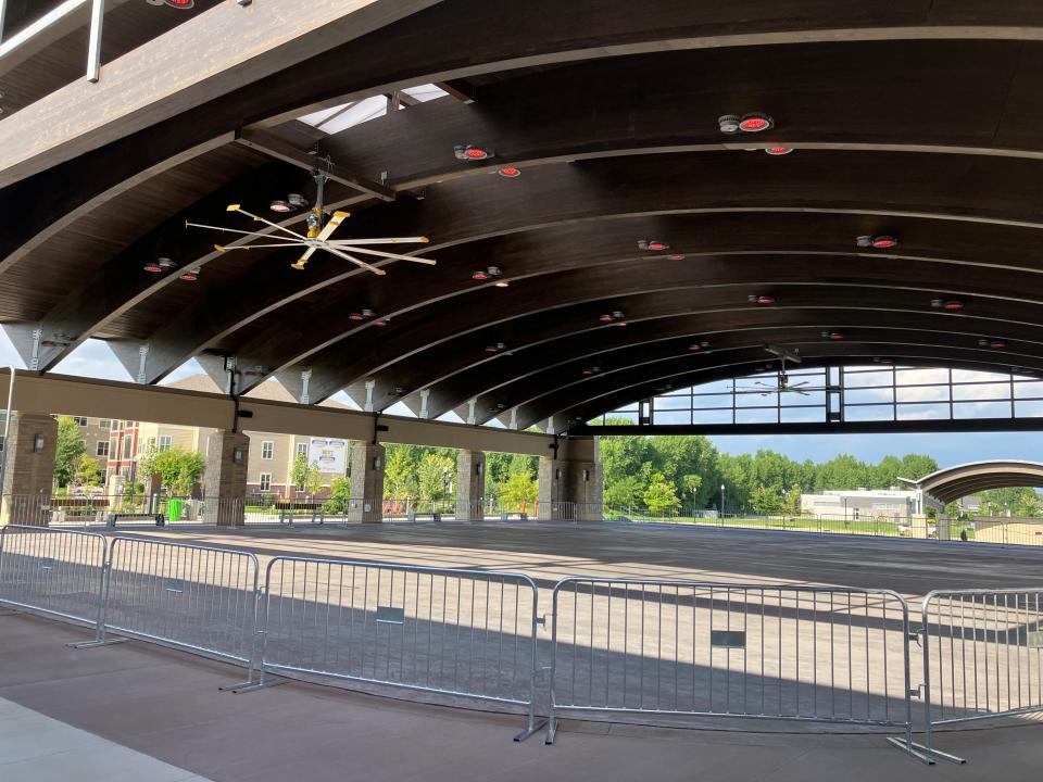 The open-air pavilion at the Howard Commons Activity Complex hosts roller skating during the warm weather months and ice skating in winter. Beginning June 3, it will be home at a new farmers market from 5 to 8 p.m. Mondays.