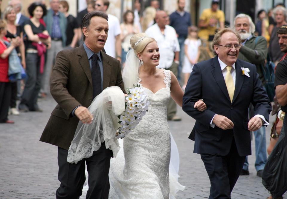 Tom Hanks crashes wedding