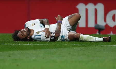 Soccer Football - La Liga Santander - Atletico Madrid v Real Madrid - Wanda Metropolitano, Madrid, Spain - November 18, 2017 Real Madrid’s Marcelo after sustaining an injury REUTERS/Juan Medina