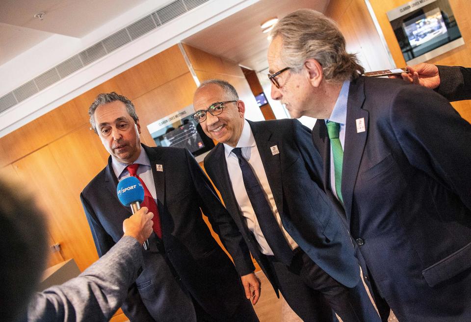 Carlos Cordeiro (center) has been working to secure the United 2026 World Cup bid for the United States, Mexico and Canada. (Getty)