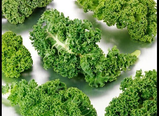 Lutein and zeaxanthin are antioxidants that protect and maintain healthy cells -- and they're abundant in these dark, leafy greens, Caplan explains. She quotes <a href="http://www.aoa.org/" target="_hplink">The American Optometric Association,</a> which has reportedly said they act like "internal sunglasses" that can "filter harmful blue waves."    Another bonus?    "These [greens] are also high in vitamin A, which is good for the eyes," Caplan said. 