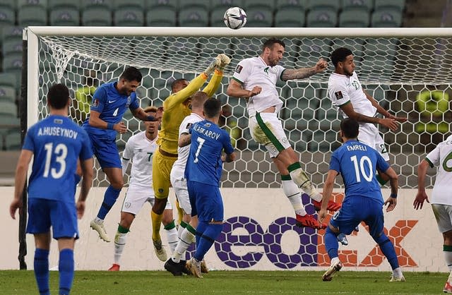 Republic of Ireland goalkeeper Gavin Bazunu makes a save