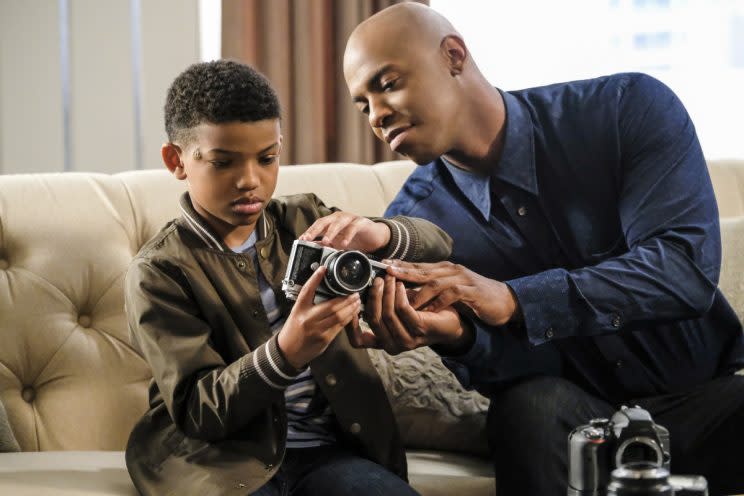 Lonnie Chavis as Marcus and Mehcad Brooks as James Olsen in The CW’s Supergirl. (Photo: Bettina Strauss/The CW)