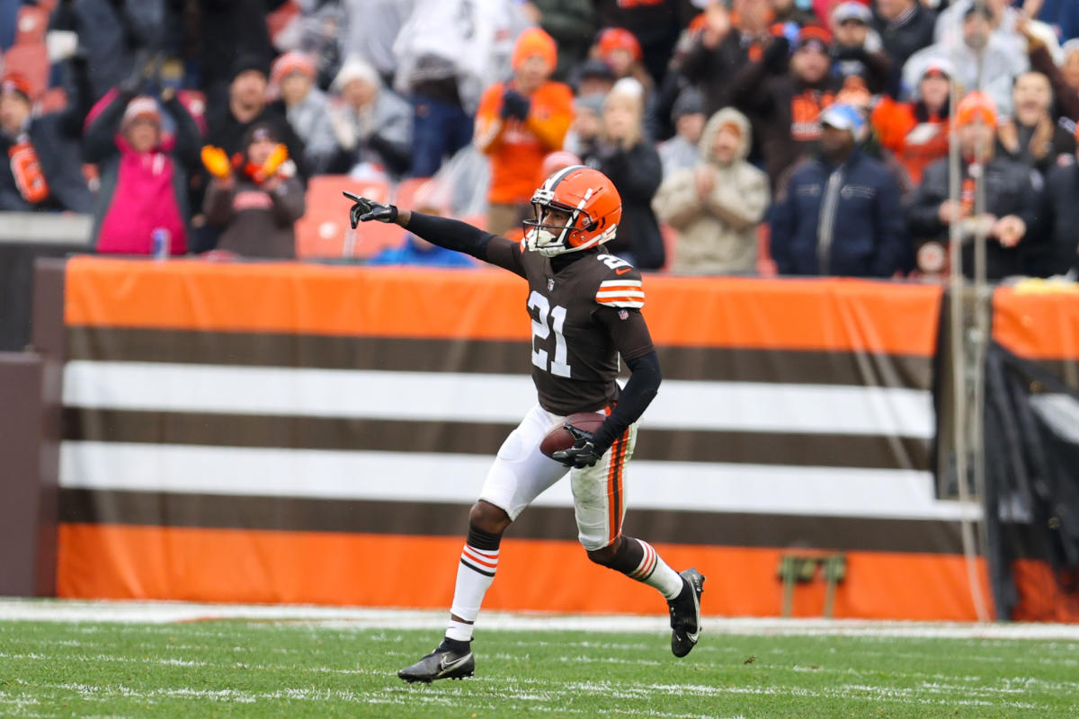 Browns signing CB Denzel Ward to five-year, $100.5M extension