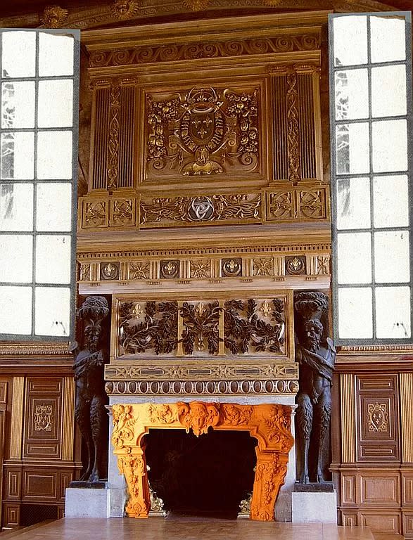 A massive fireplace. Bruce Remington